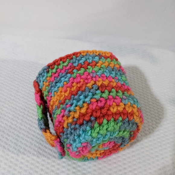 🌈 Rainbow Crochet Mug NEW HANDCRAFTED OOAK Colorful Handmade - Picture 2 of 4